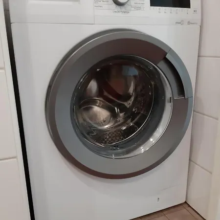 Aurinkoranta D5 Saunallinen Kaksio Merinaekymaellae Apartmán *