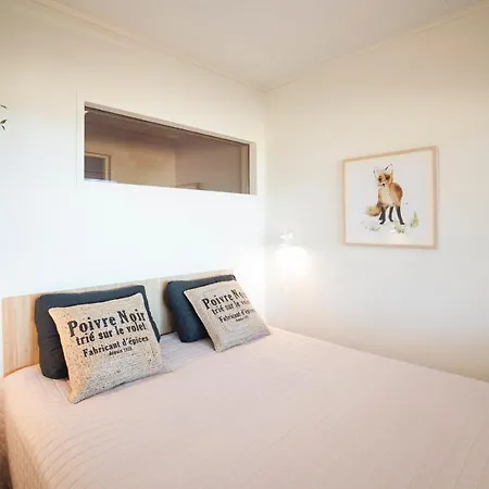 Aurinkoranta D5 Saunallinen Kaksio Merinaekymaellae Apartman *