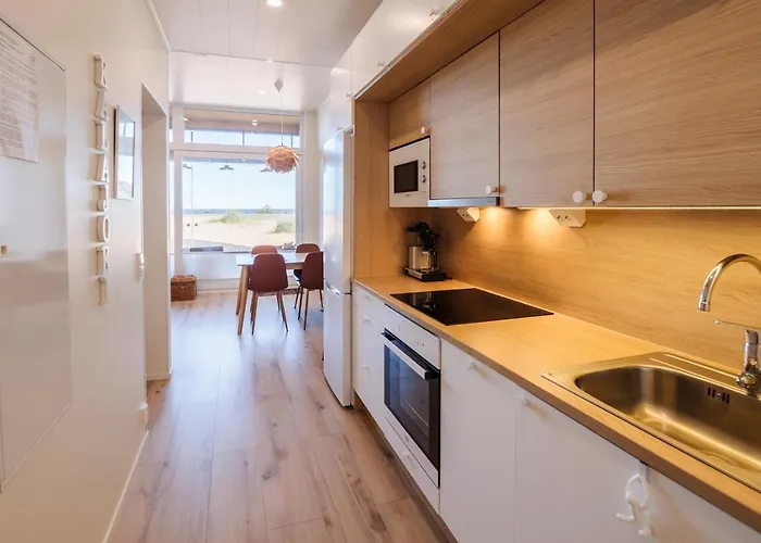 Aurinkoranta D5 Saunallinen Kaksio Merinaekymaellae Lägenhet